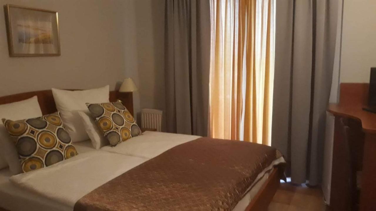 Aparthotel Lekavski Zaton  Εξωτερικό φωτογραφία