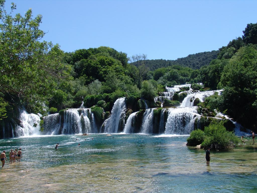 Aparthotel Lekavski Zaton  Εξωτερικό φωτογραφία